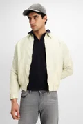 سنيتش Off White